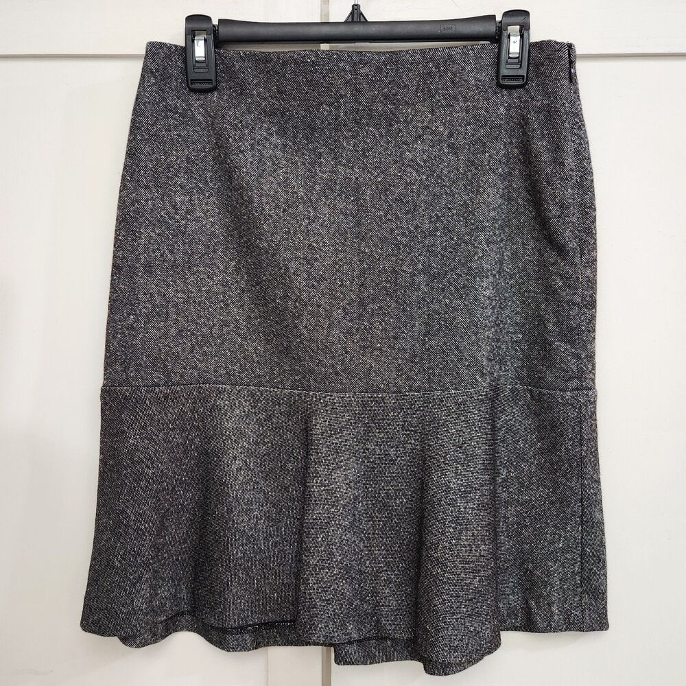 Talbots Wool Silk Blend Gray Tweed Flounce Straight Skirt Size 4 Lined